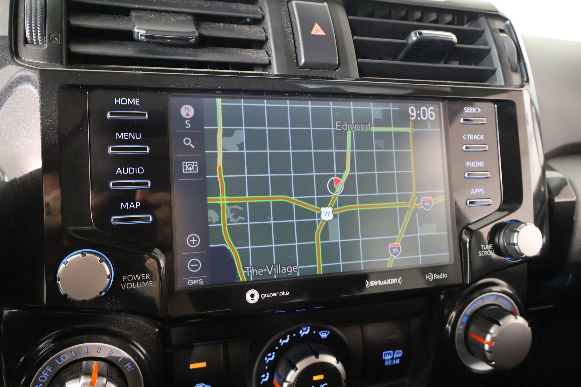Used 2021 Toyota 4Runner Venture w/ Moonroof Package image 7