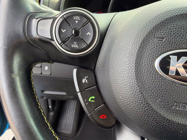 Used 2016 Kia Soul + w/ Designer's Package FWD image 14