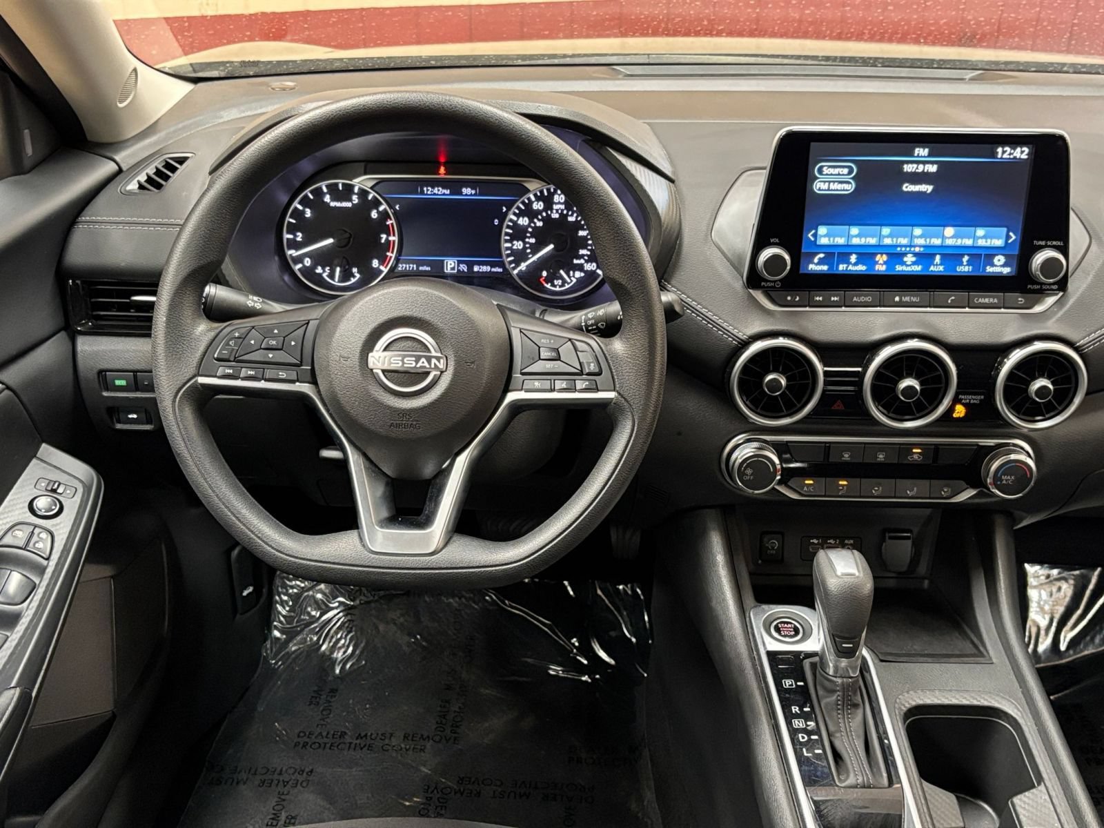Used 2025 Nissan Sentra SV FWD image 27