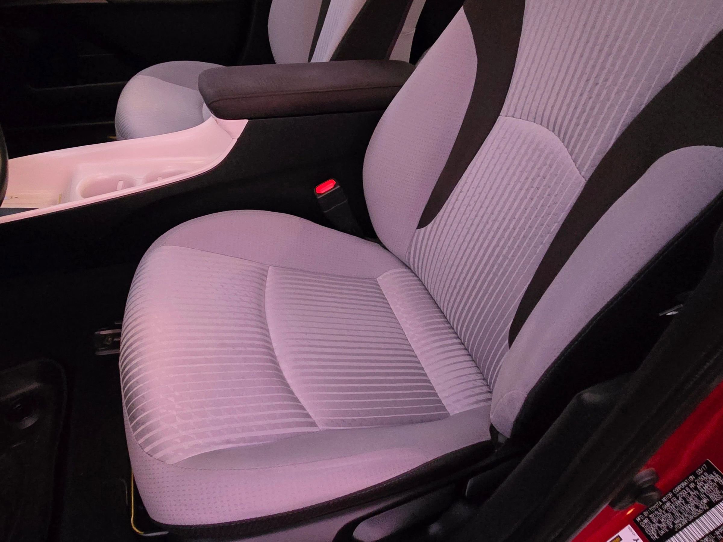 Used 2017 Toyota Prius Three image 36