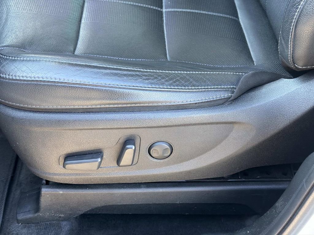 Used 2020 Kia Telluride EX image 25