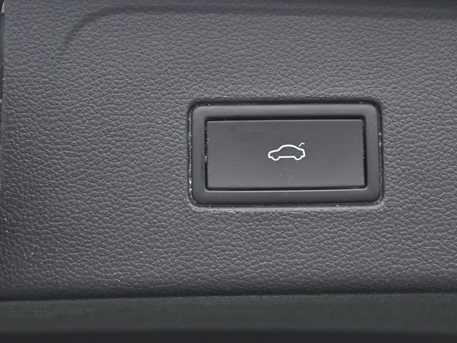 Used 2022 Volkswagen Atlas SE w/ Panoramic Sunroof Package image 33