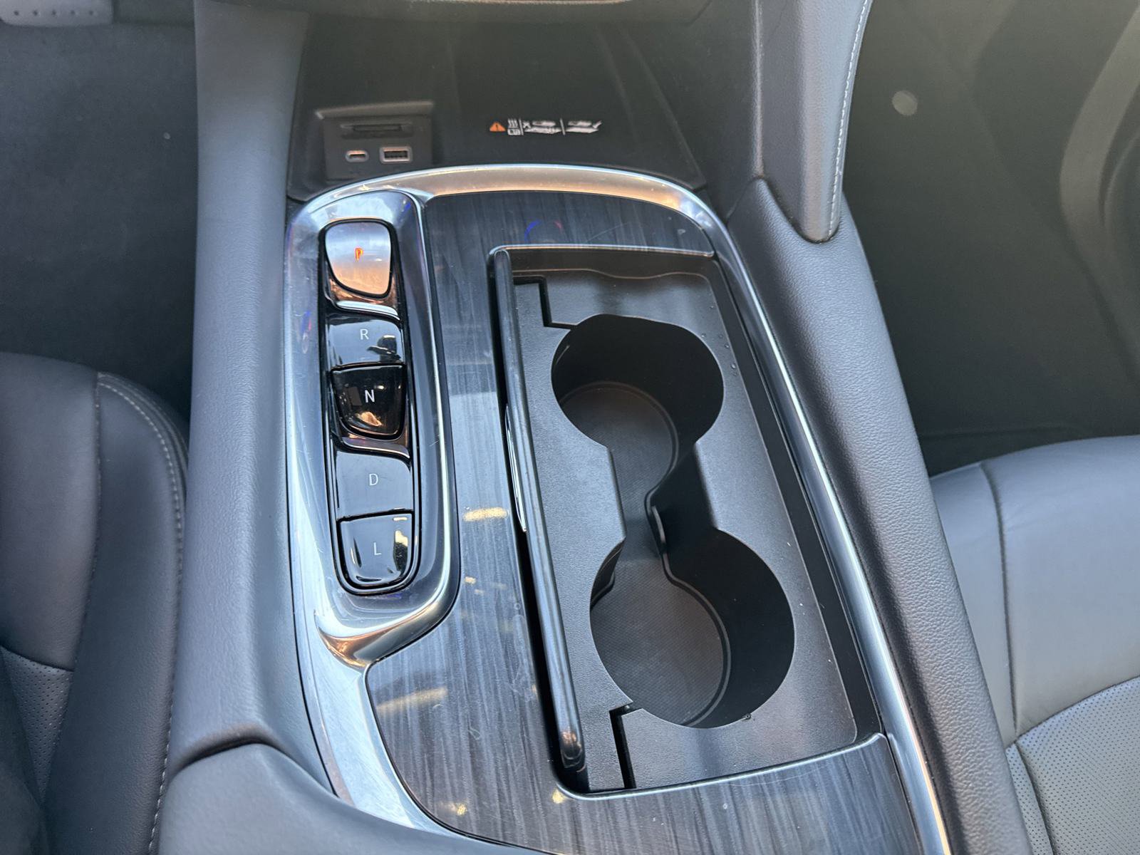 Used 2022 Buick Enclave Premium image 26