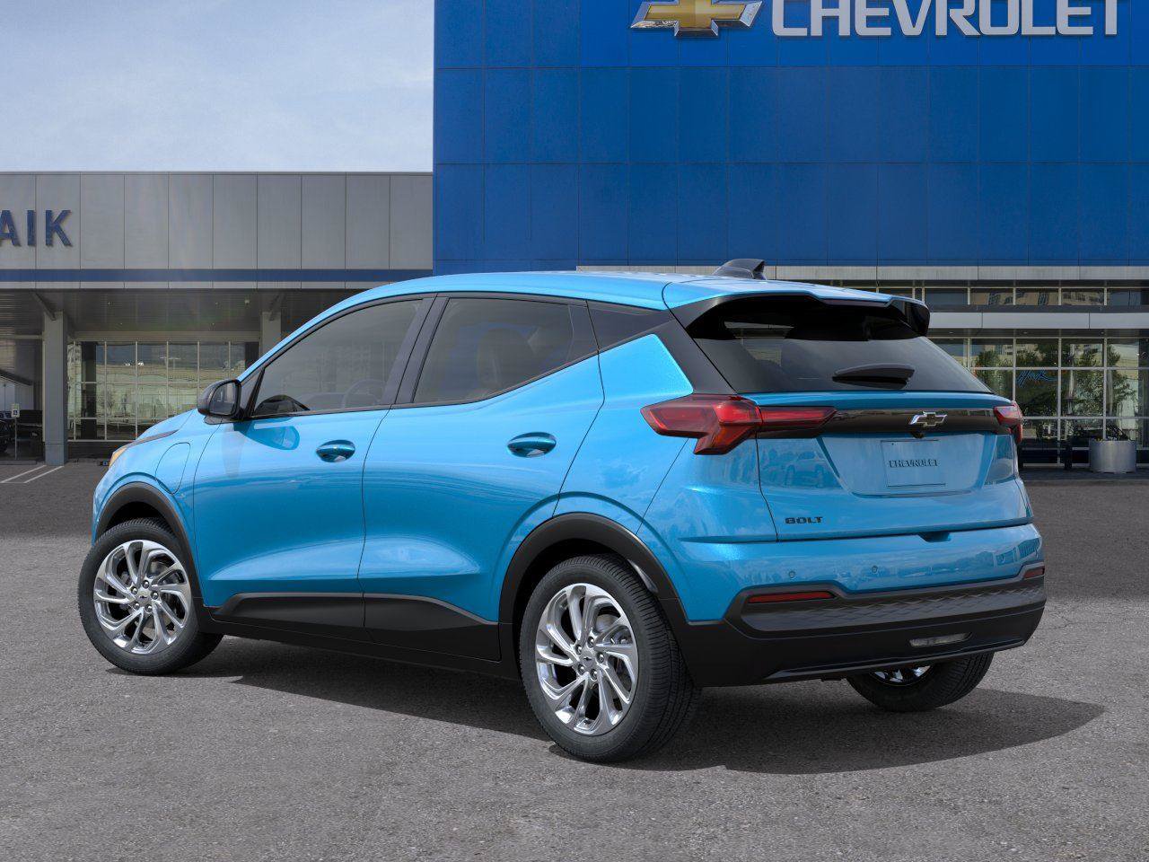 New 2027 Chevrolet Bolt LT w/ Comfort Package FWD image 3