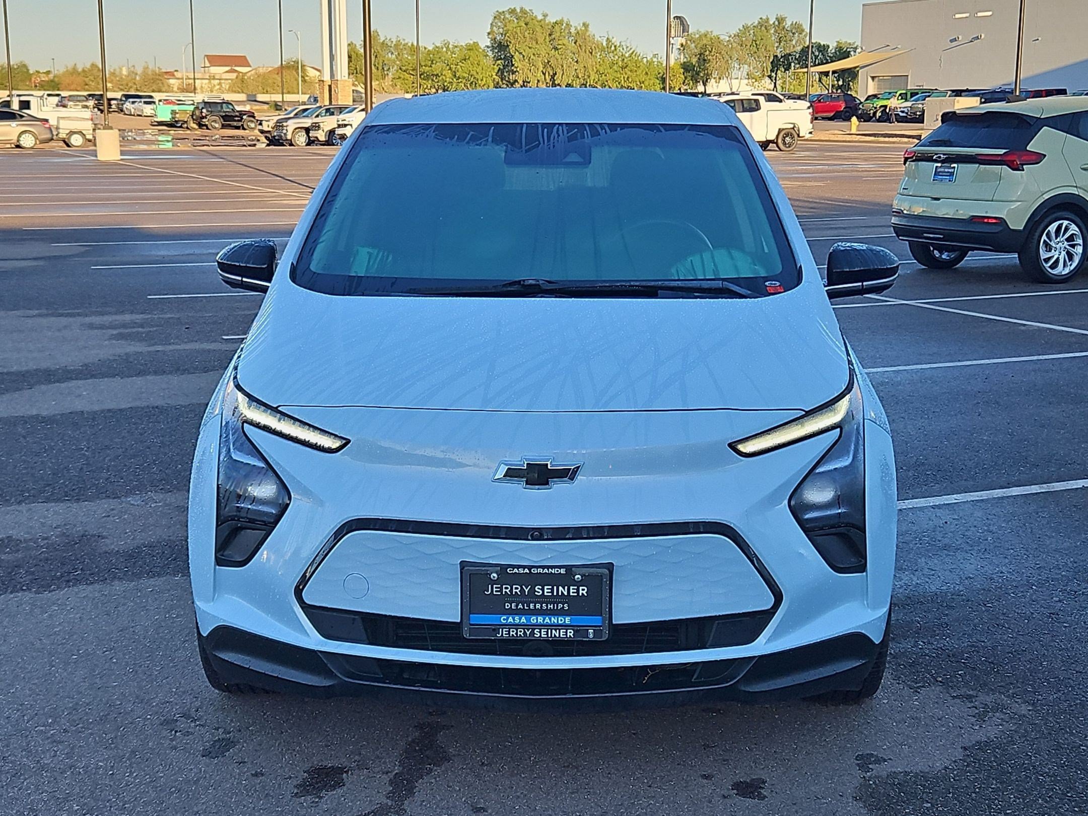 Certified 2023 Chevrolet Bolt LT w/ Infotainment Package FWD image 8