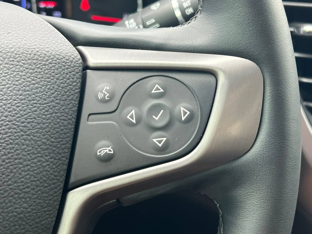 Used 2023 GMC Acadia AT4 w/ Technology Package AWD/4WD image 23