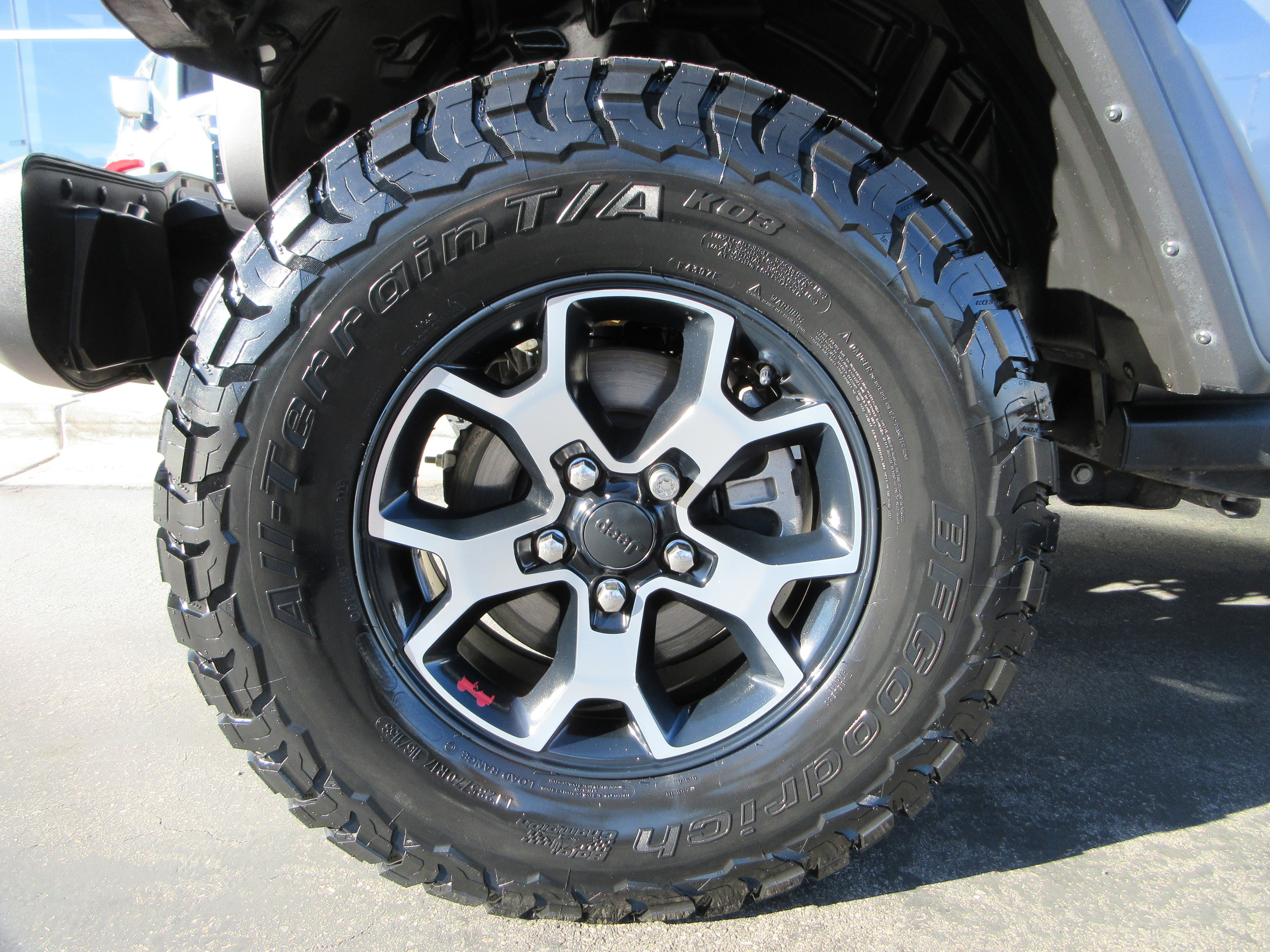 Used 2018 Jeep Wrangler Unlimited Rubicon image 53