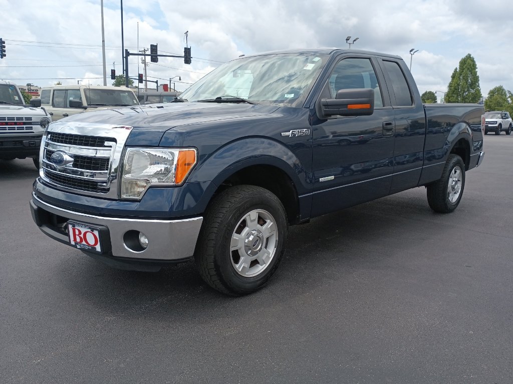 Used 2013 Ford F150 XLT w/ Mid Equipment Group RWD image 3