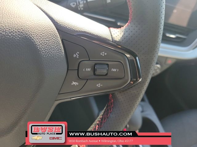 Used 2025 Chevrolet Trax RS w/ Driver Confidence Package image 26