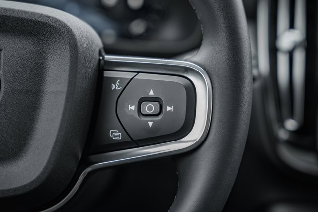 New 2026 Volvo XC40 B5 Plus w/ Protection Package Premier image 30