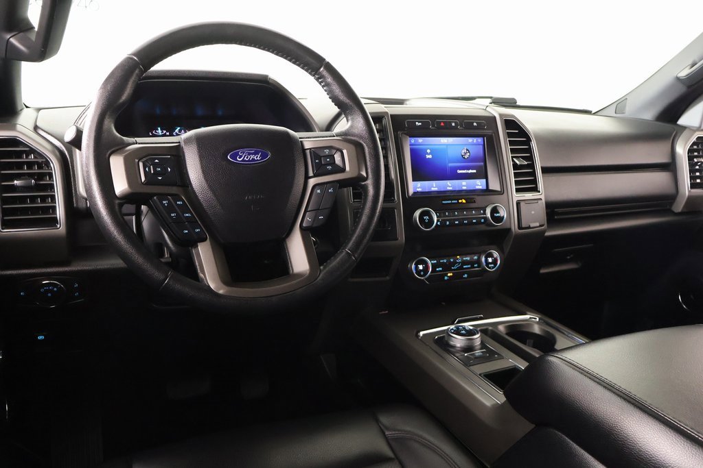 Used 2020 Ford Expedition XLT w/ Equipment Group 201A image 2