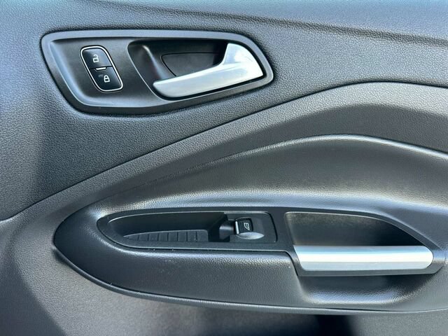 Used 2017 Ford Escape Titanium FWD image 21