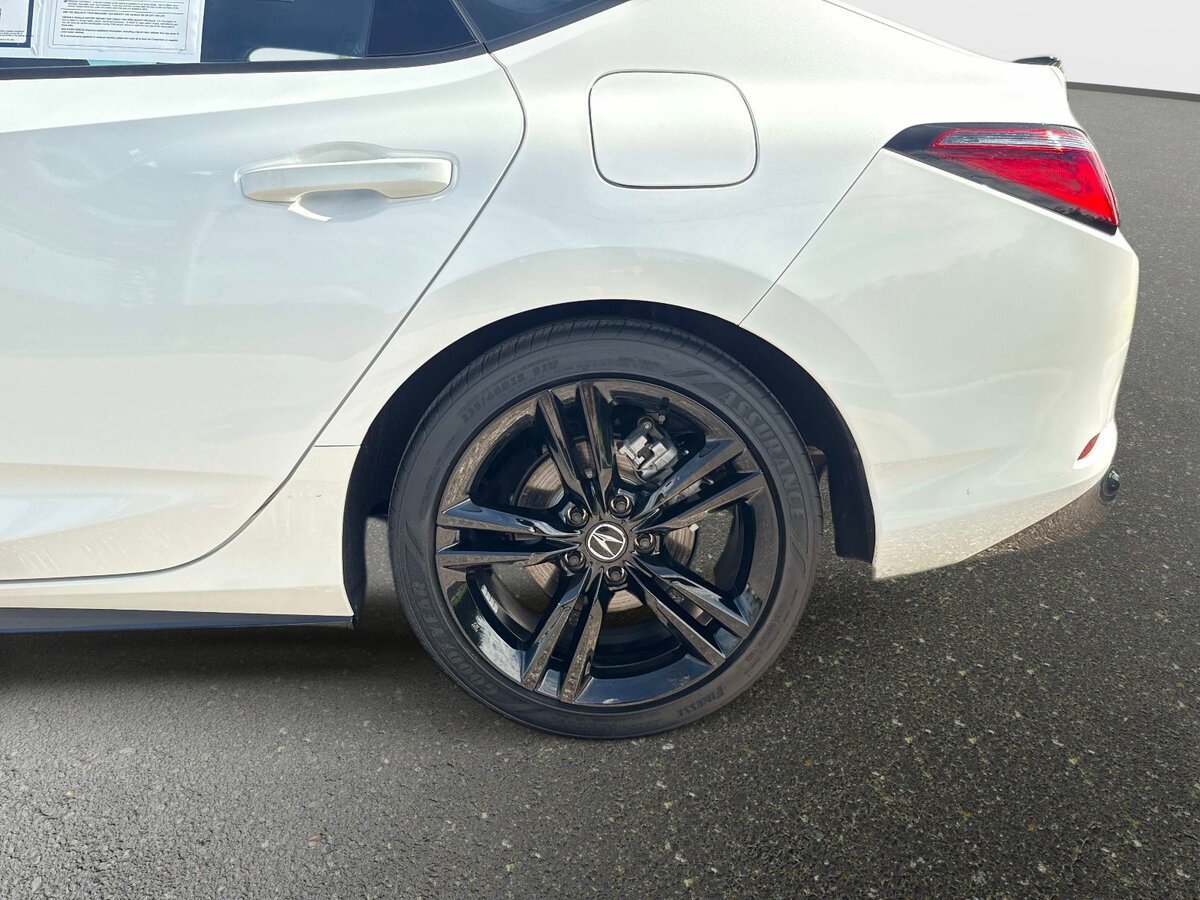 Certified 2026 Acura Integra A-Spec w/ Technology Package FWD image 9