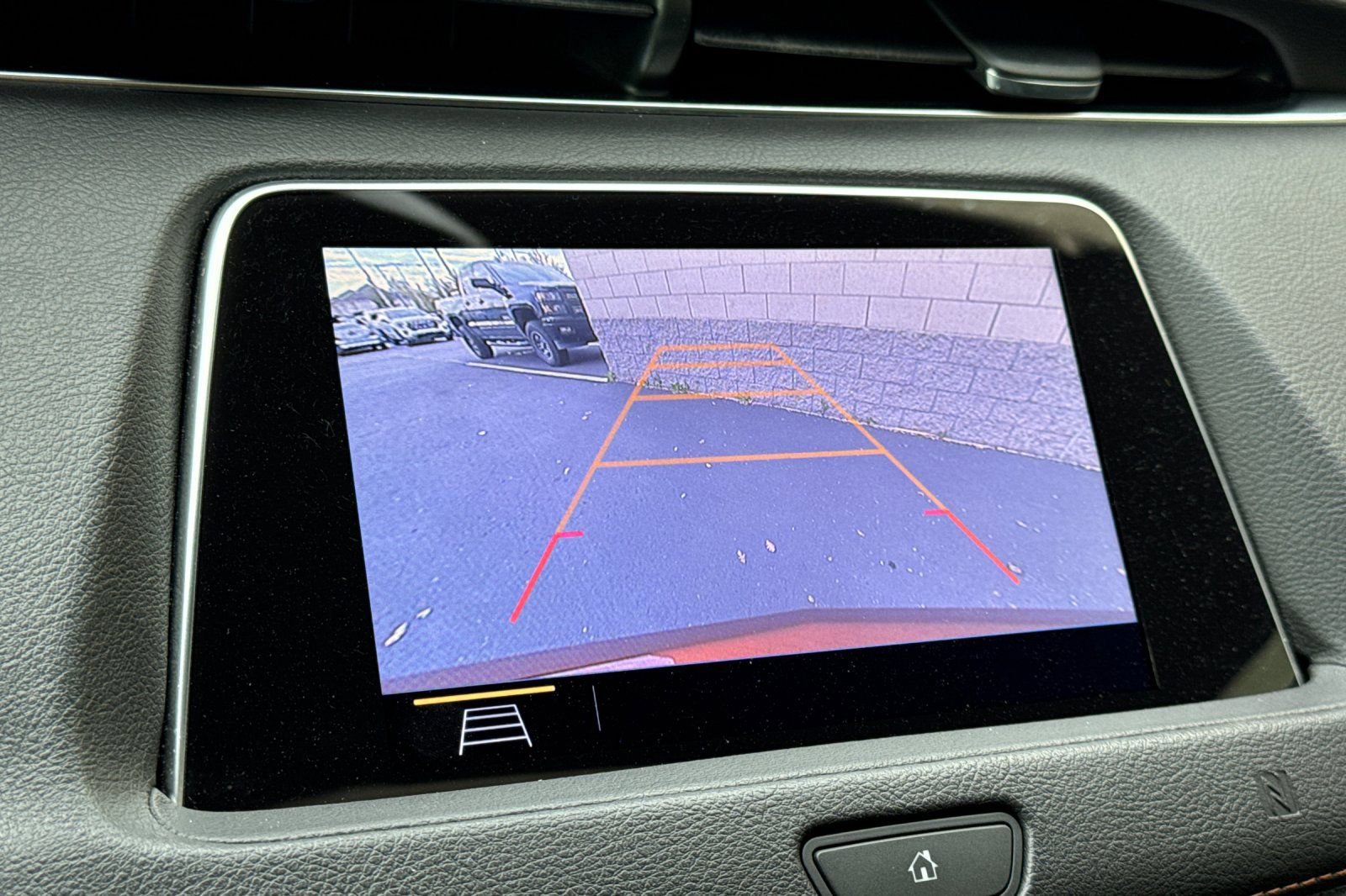 Certified 2019 Cadillac XT4 Sport w/ Cold Weather Package image 23