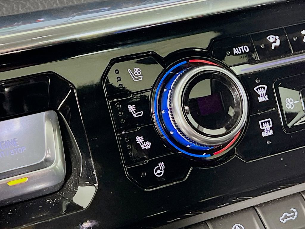 Used 2024 GMC Sierra 1500 Denali image 21