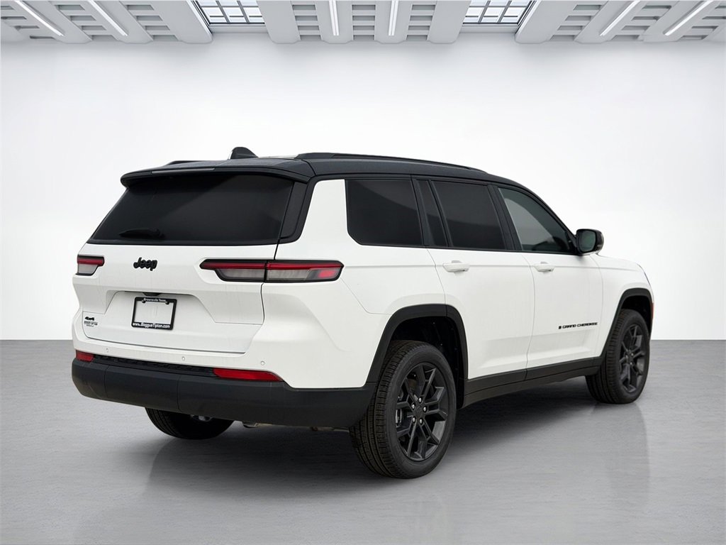 New 2025 Jeep Grand Cherokee L Limited image 3
