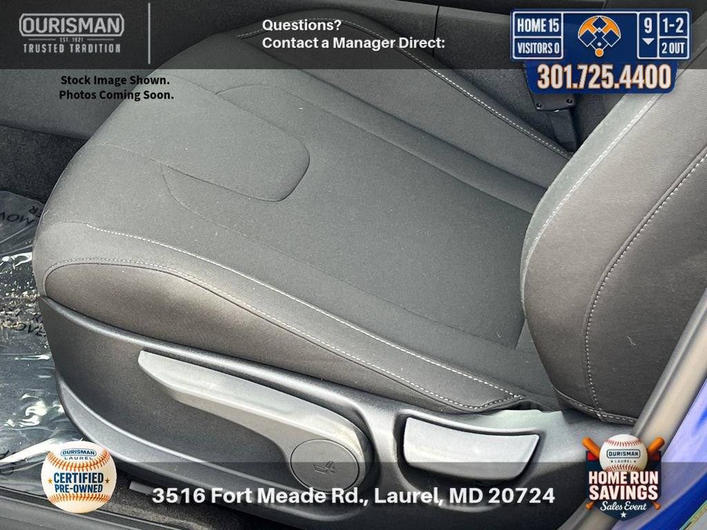Certified 2025 Hyundai Elantra Sport image 7