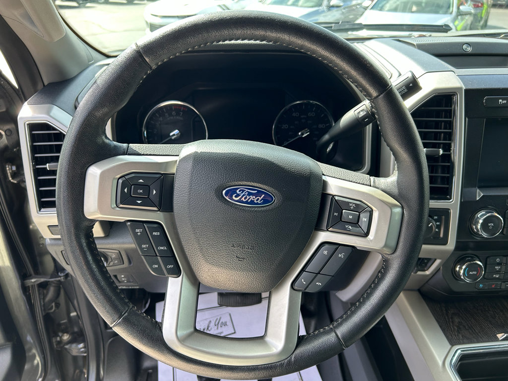 Used 2020 Ford F350 Lariat w/ Lariat Ultimate Package AWD/4WD image 17