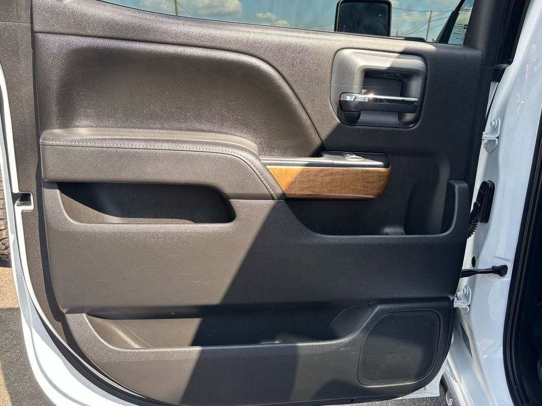 Used 2016 Chevrolet Silverado 2500 LTZ image 20