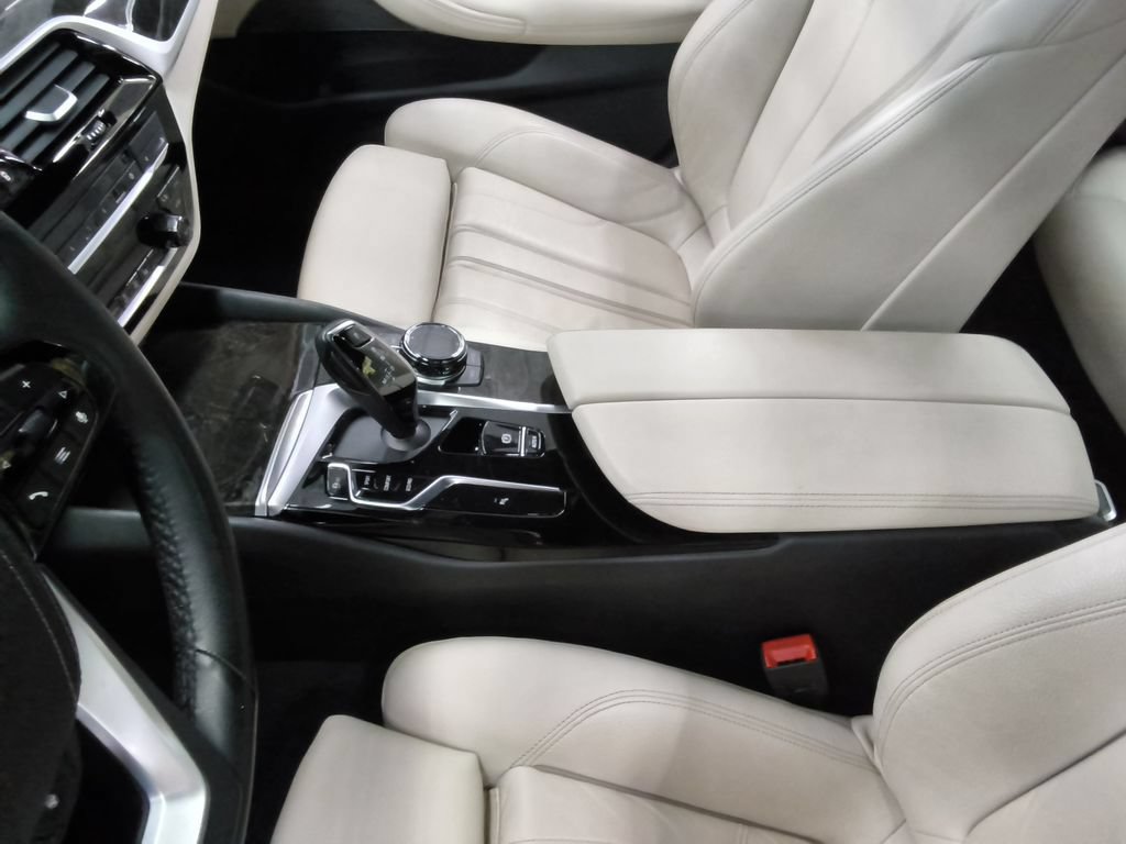 Used 2023 BMW 540i xDrive w/ Executive Package AWD/4WD image 14