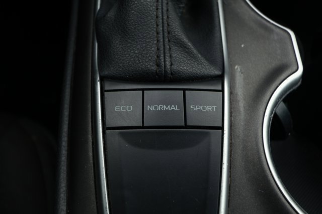 Used 2024 Toyota Camry LE FWD image 19