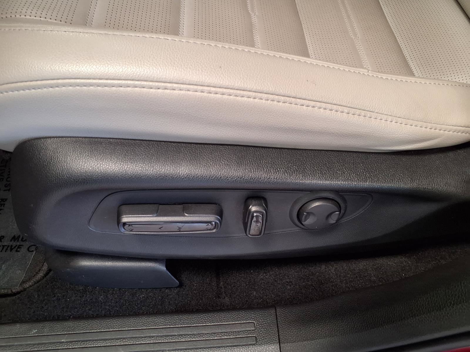 Used 2024 Honda CR-V EX-L image 21
