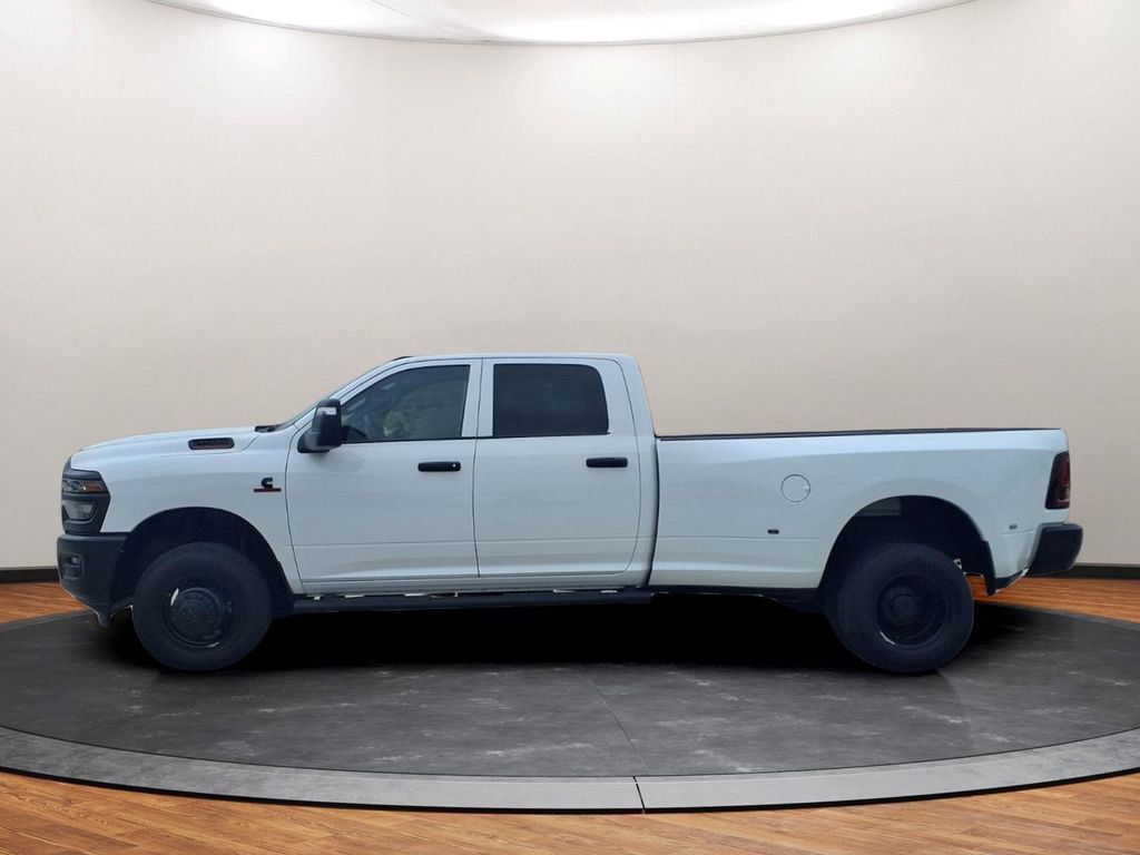 New 2026 RAM 3500 Tradesman AWD/4WD image 11