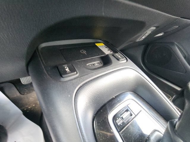 Used 2025 Toyota Corolla XSE FWD image 26