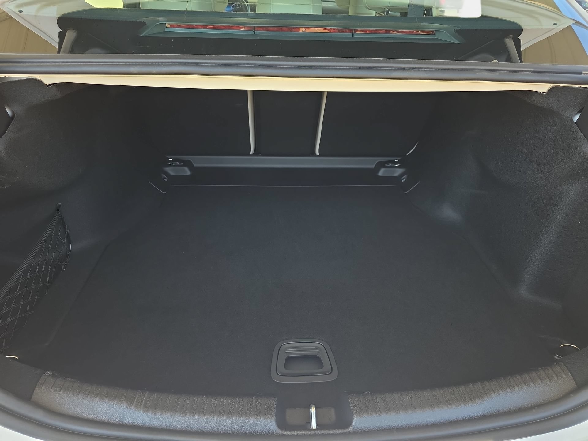 Used 2025 Mercedes-Benz C 300 Sedan image 12