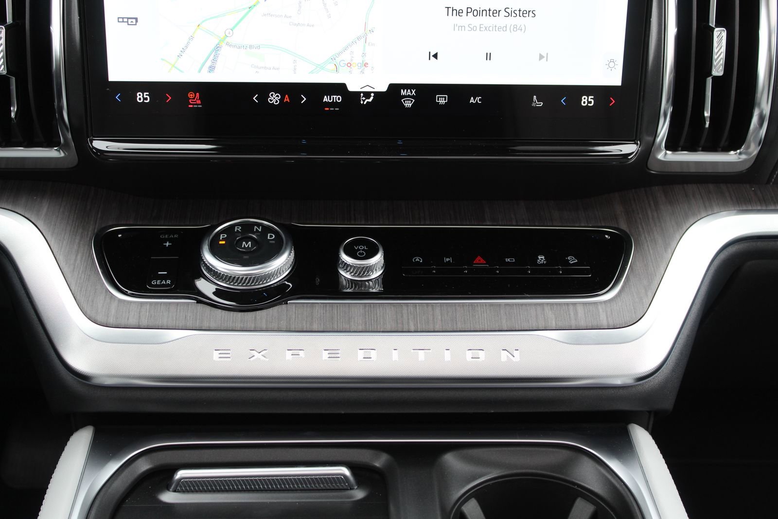 New 2026 Ford Expedition Platinum w/ Platinum Ultimate Package image 19