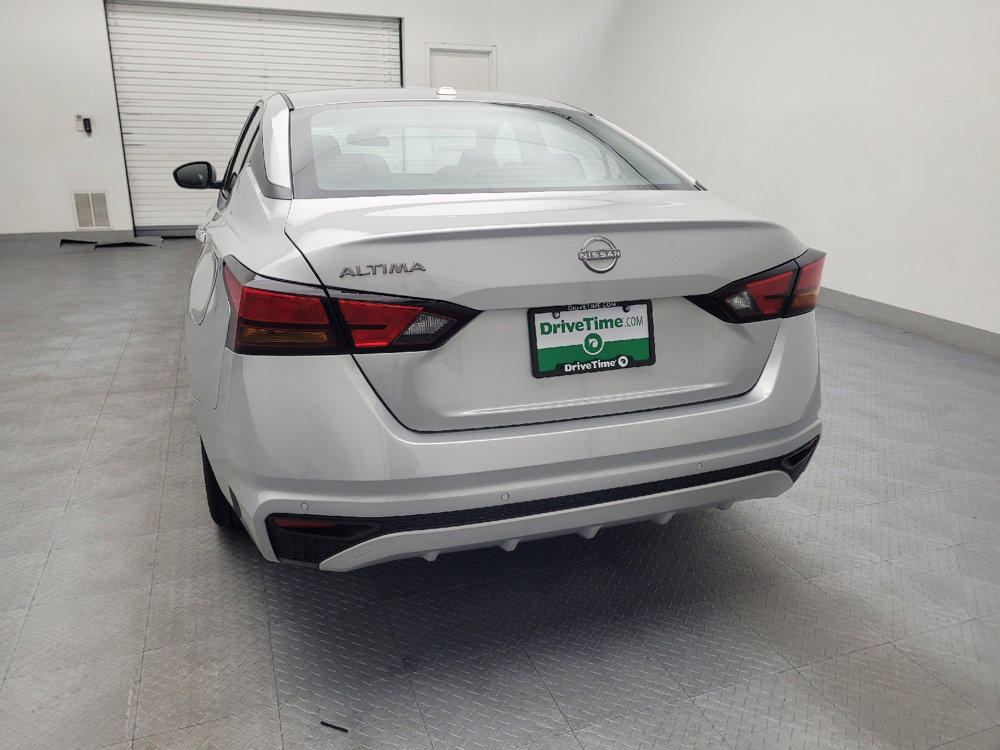 Used 2023 Nissan Altima 2.5 SV image 6