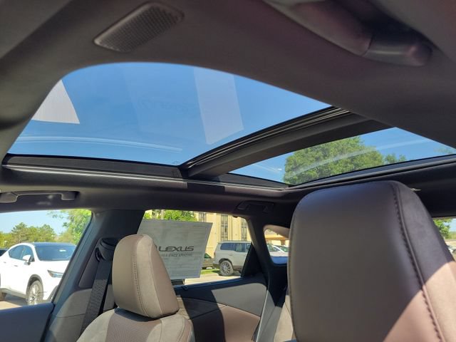 New 2026 Lexus RX 350 w/ Convenience Package AWD/4WD image 31