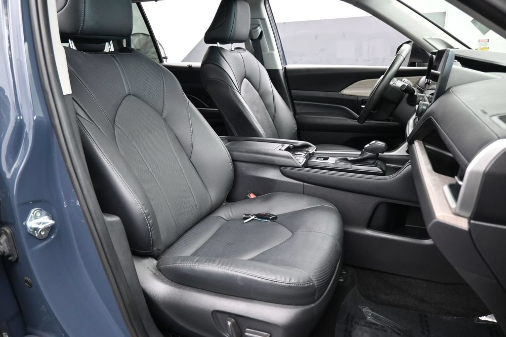 Used 2025 Toyota Grand Highlander FWD image 51