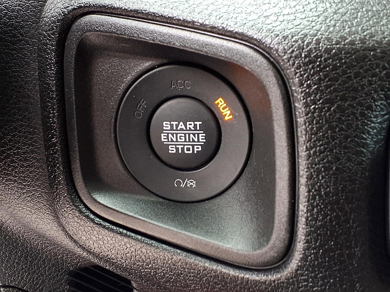 Used 2024 Jeep Gladiator Sport AWD/4WD image 8