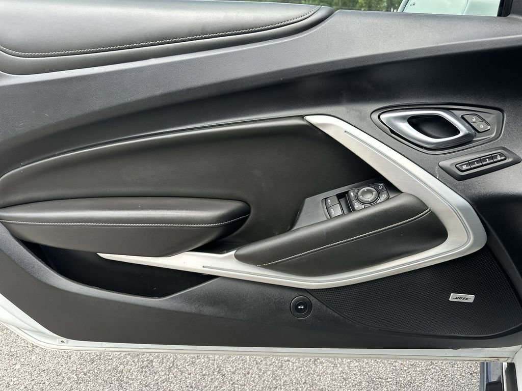 Used 2019 Chevrolet Camaro SS RWD image 23