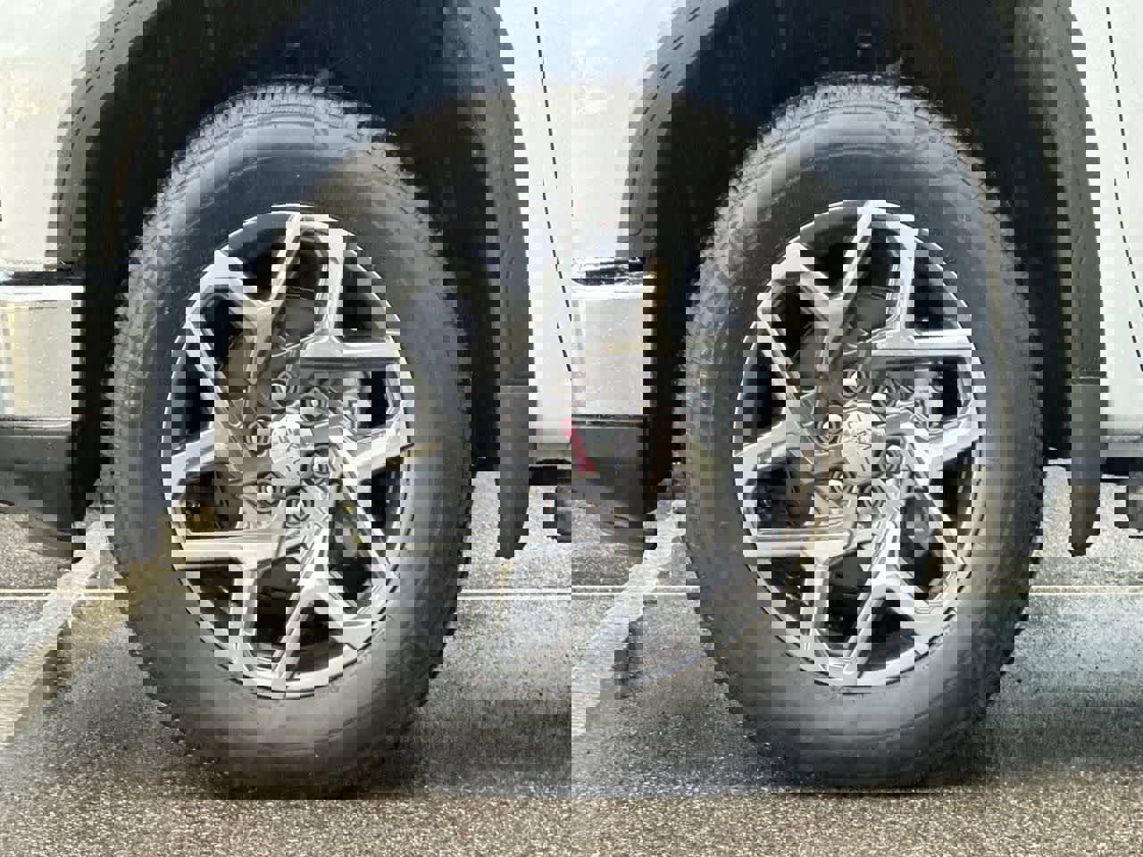 New 2026 GMC Sierra 1500 SLT w/ SLT Premium Plus Package image 31