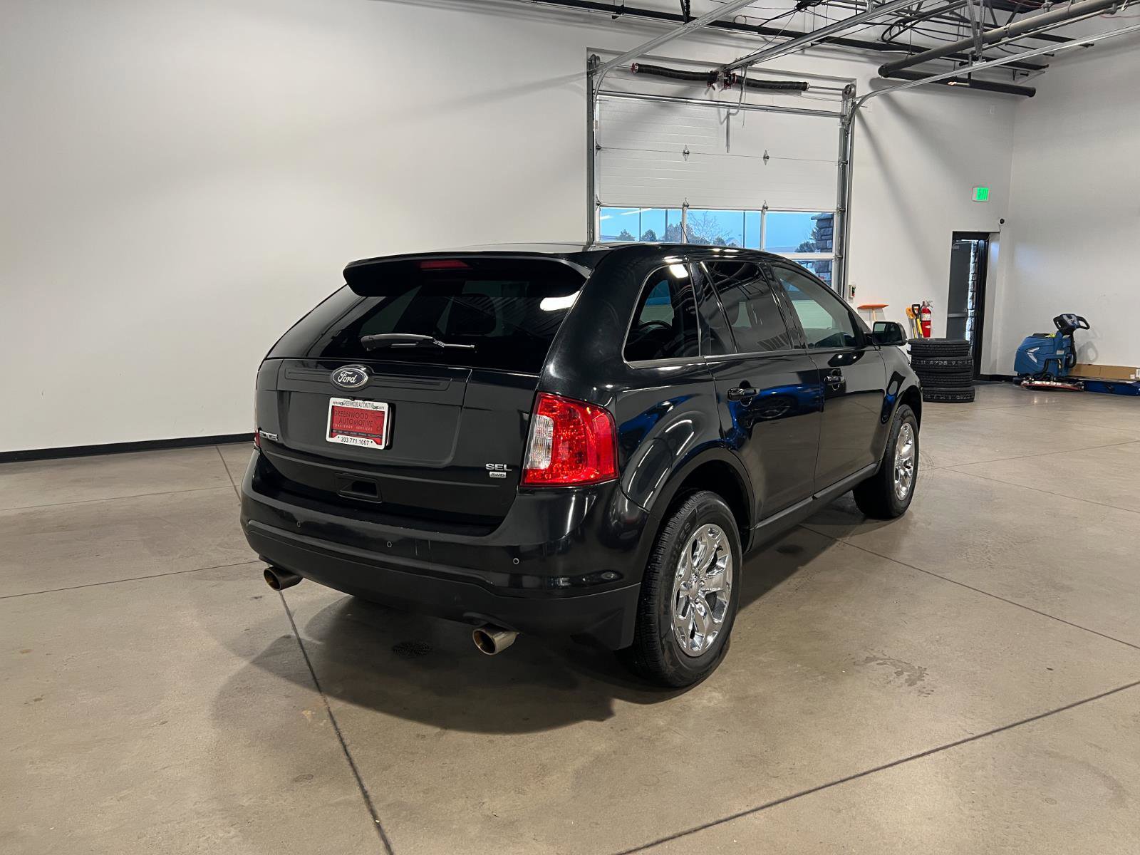 Used 2014 Ford Edge SEL w/ Equipment Group 205A image 3