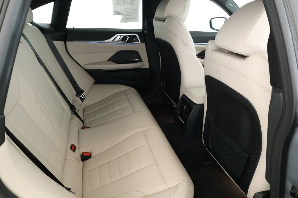 Used 2022 BMW i4 eDrive40 w/ Premium Package image 23