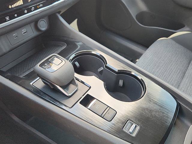 Used 2023 Nissan Rogue SV image 20