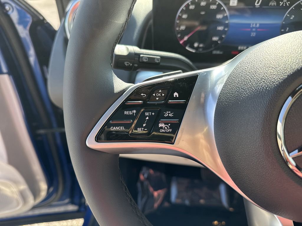 New 2026 Mercedes-Benz GLB 250 4MATIC image 22