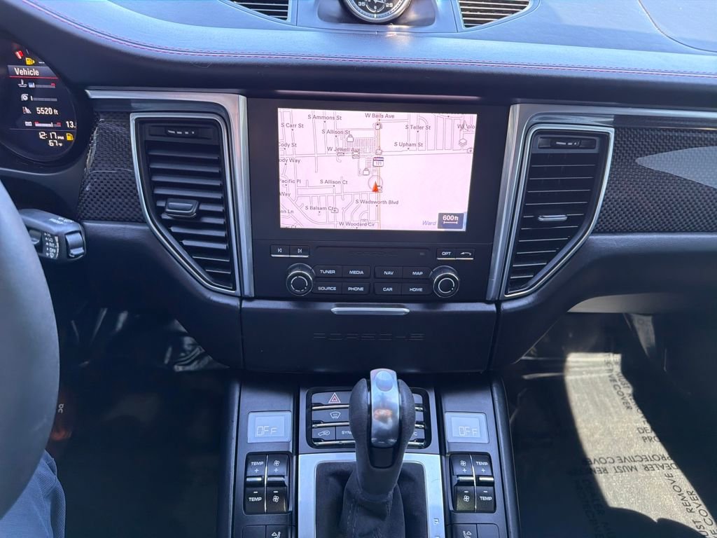 Used 2018 Porsche Macan GTS image 18