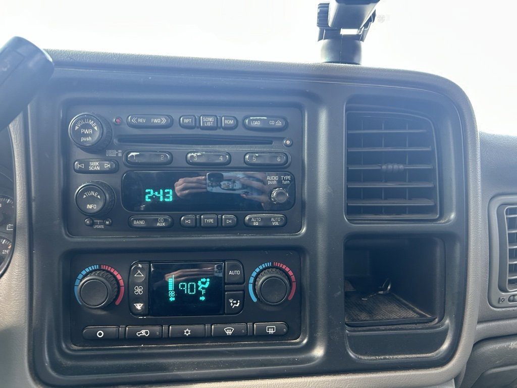 Used 2005 Chevrolet Silverado 3500 LT w/ Heavy-Duty Power Package image 21