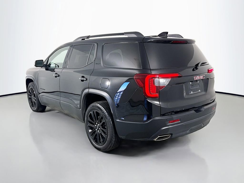Used 2023 GMC Acadia SLT w/ Elevation Edition image 3