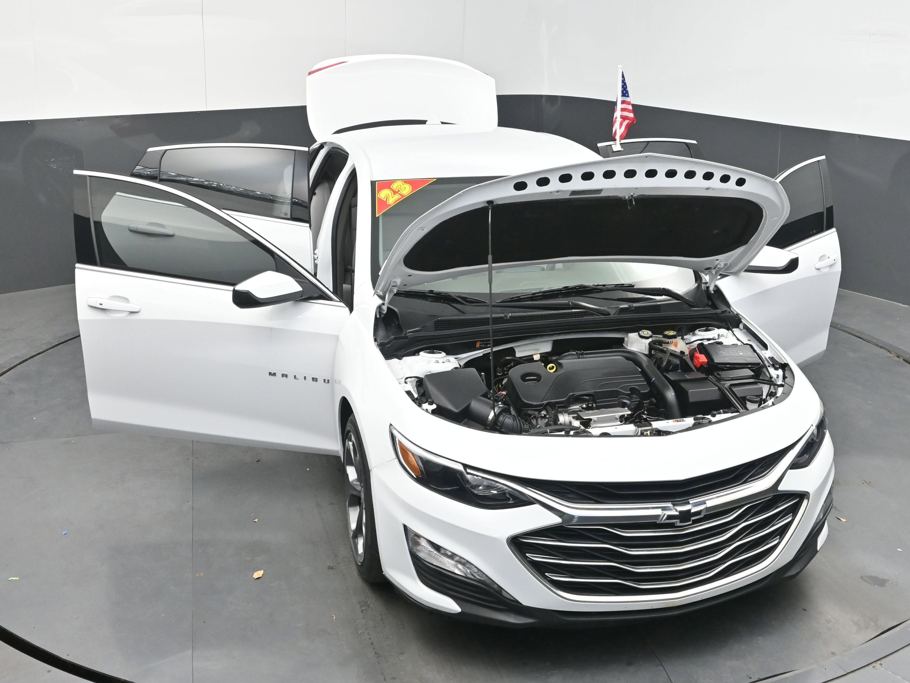Used 2023 Chevrolet Malibu LT FWD image 40