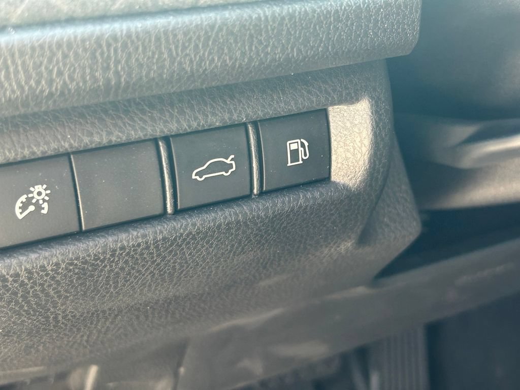 Certified 2025 Toyota Camry XLE FWD image 25