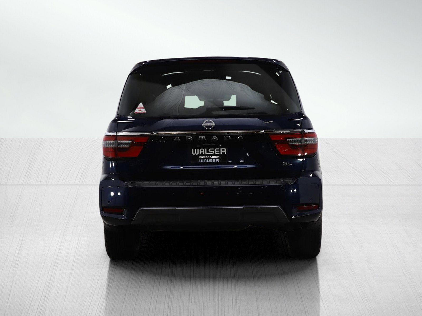 Used 2023 Nissan Armada SL w/ Captain's Chairs Package image 4