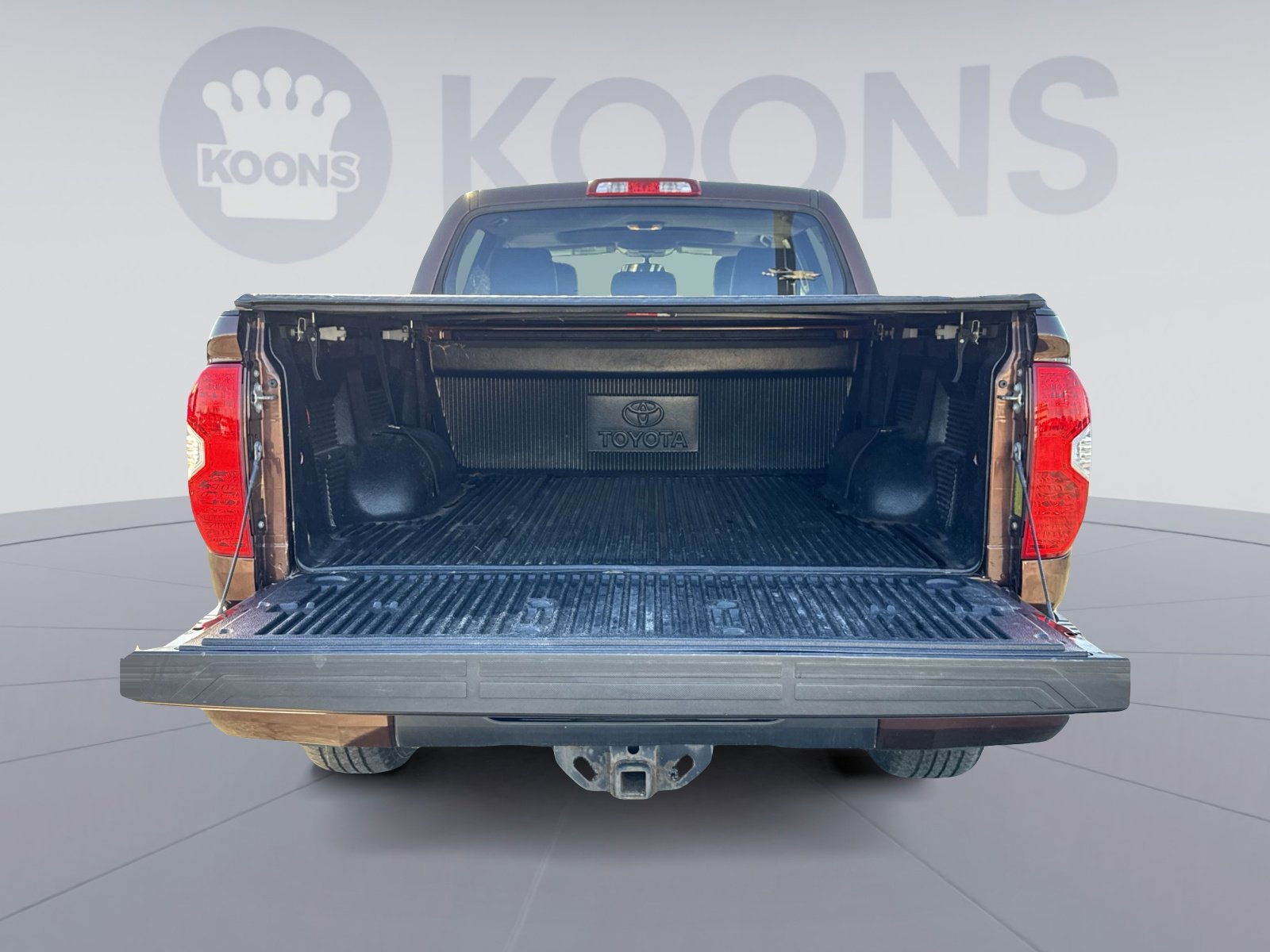 Used 2016 Toyota Tundra Limited w/ Limited Premium Package image 23