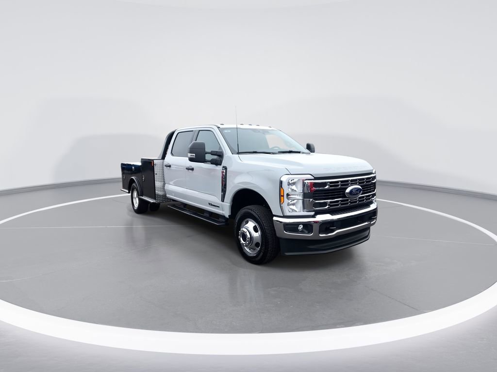 New 2026 Ford F350 XLT w/ XLT Value Package image 2