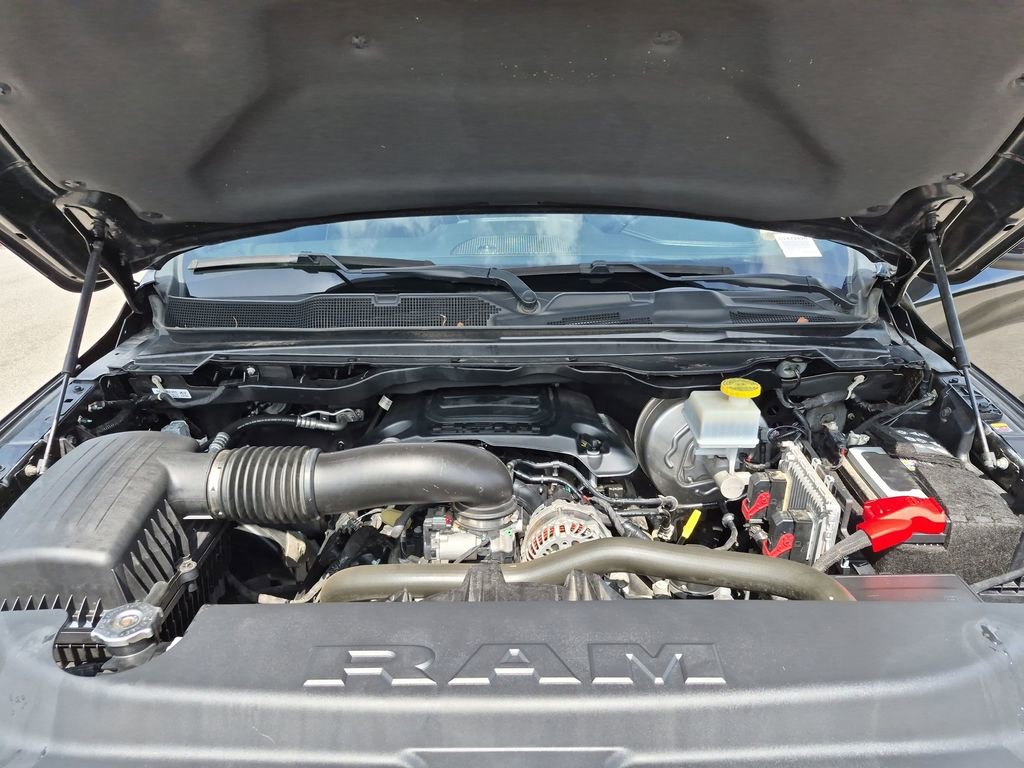 Used 2022 RAM 1500 Laramie w/ Sport Appearance Package AWD/4WD image 17