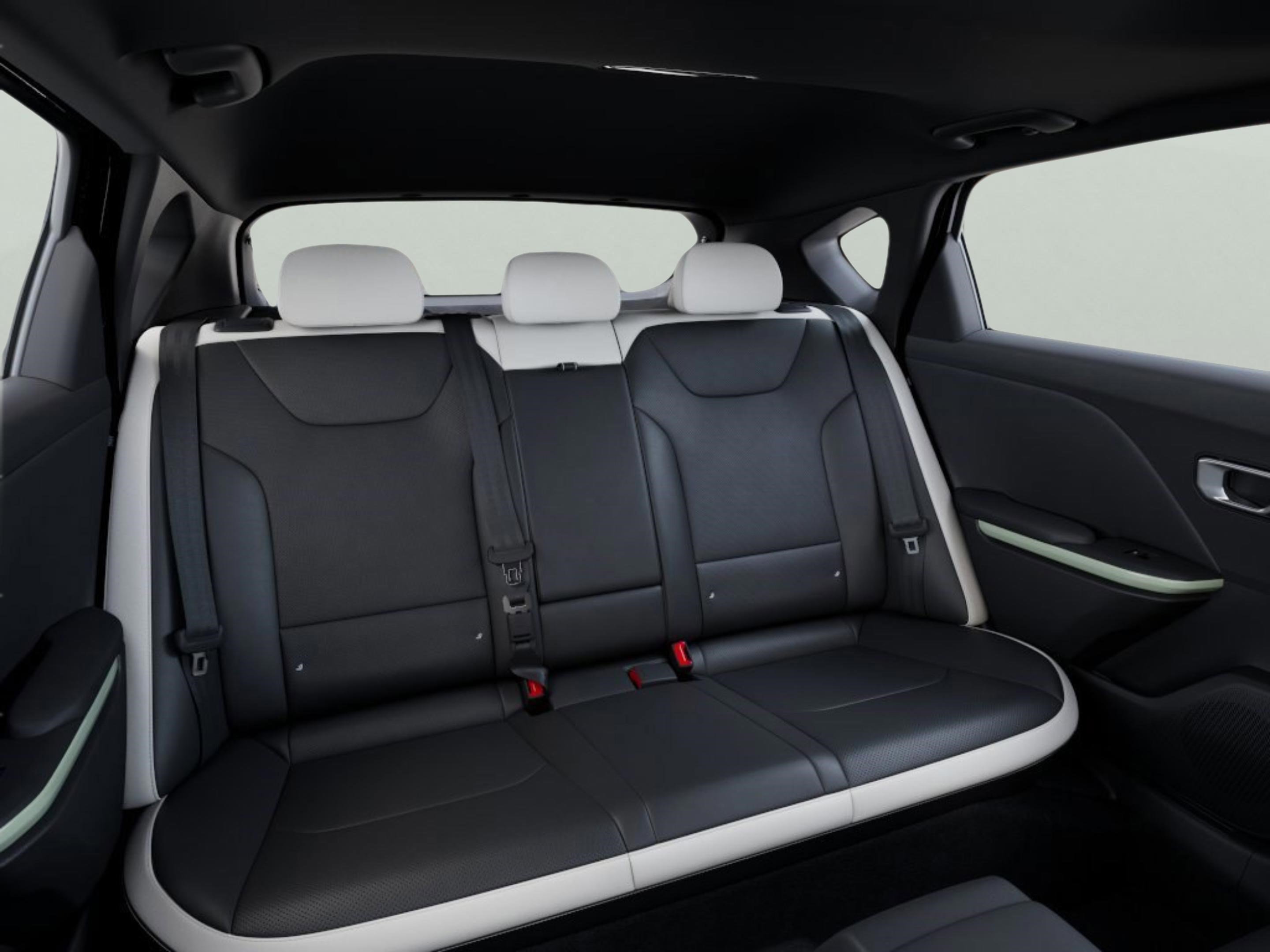New 2026 Kia K4 GT-Line Turbo FWD image 12